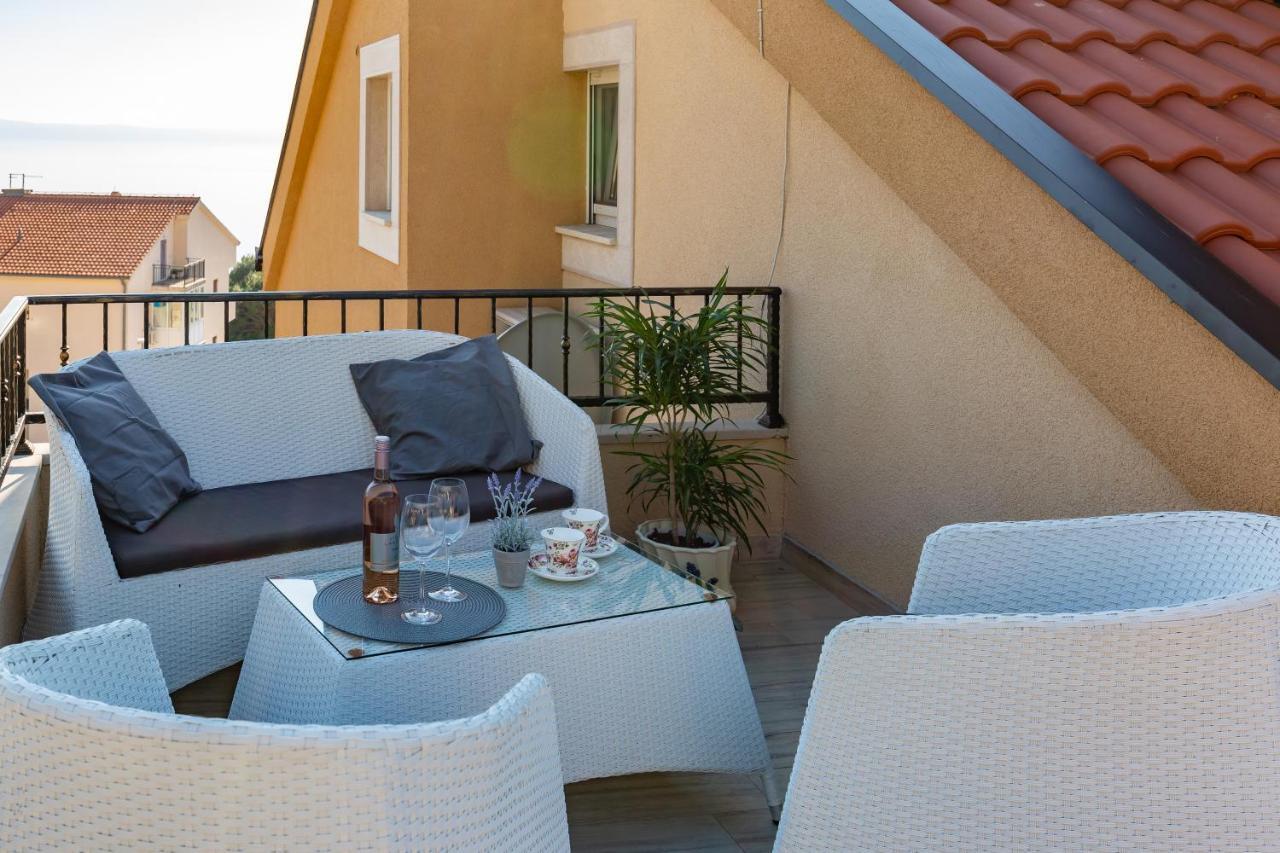 Ferdo 2 Apartment Makarska Bagian luar foto