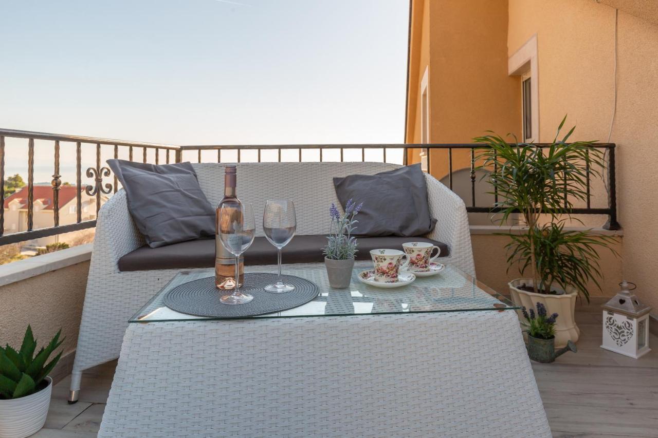 Ferdo 2 Apartment Makarska Bagian luar foto