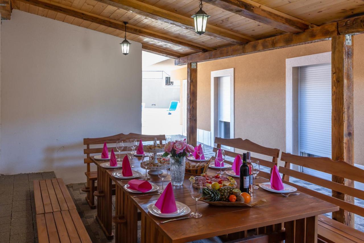 Ferdo 2 Apartment Makarska Bagian luar foto